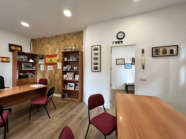 Local comercial en Venta en Sector Foresta en Primera Fase - Nuevo Tres Cantos