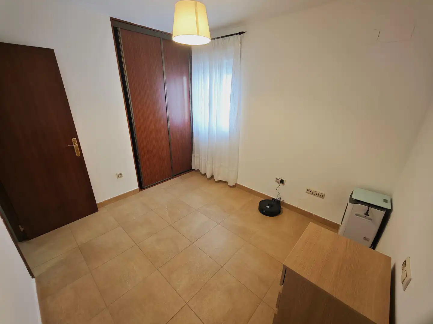 Dormitori de Casa adosada en venda en Lebrija amb Aire condicionat, Moblat i Forn