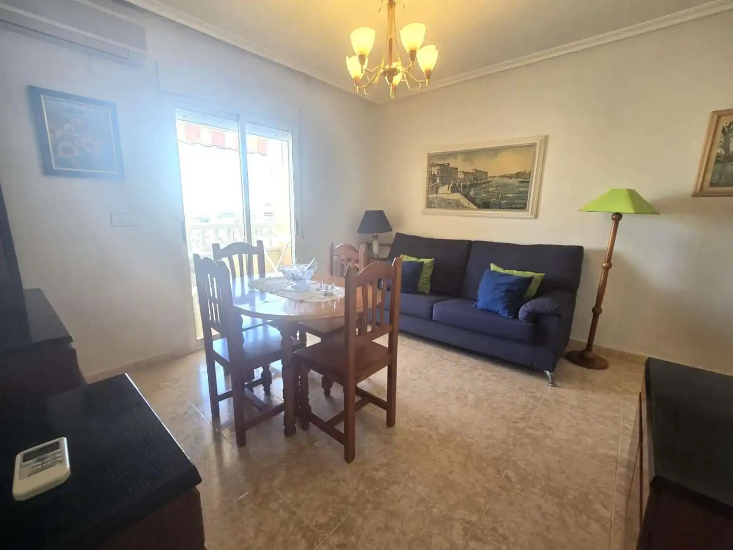 Sala de estar de Apartamento en venta en Torrevieja con Aire acondicionado, Calefacción y Terraza