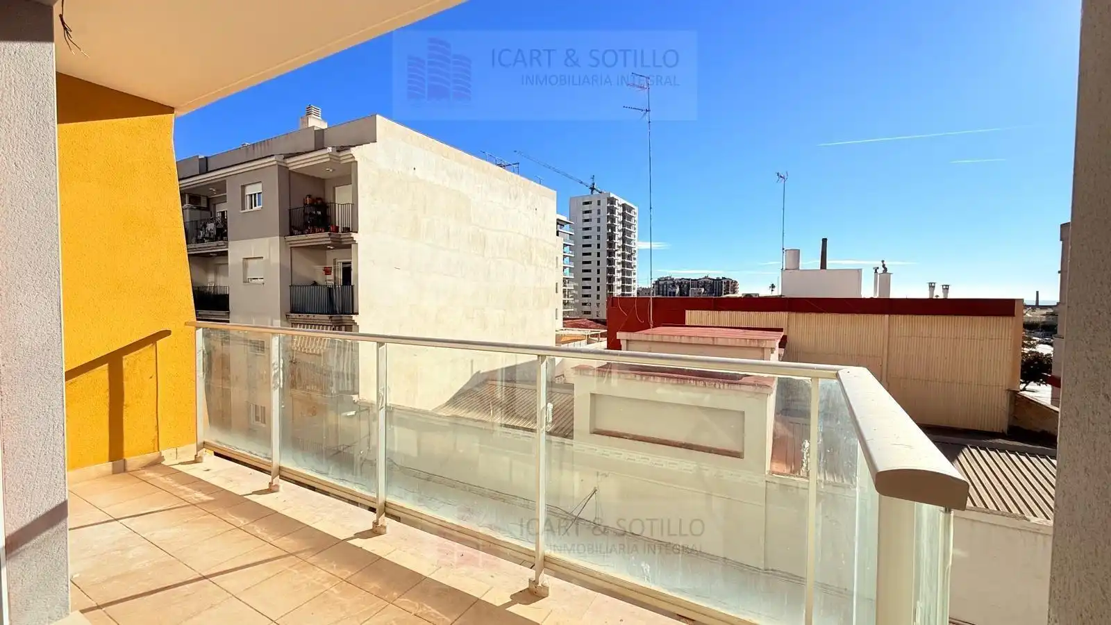 Wohnung mit Terrasse zum Verkauf in Casco Urbano, imagen 3