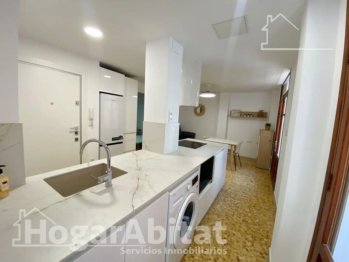 Cuina de Pis en venda en Alzira amb Calefacció, Moblat i Balcó