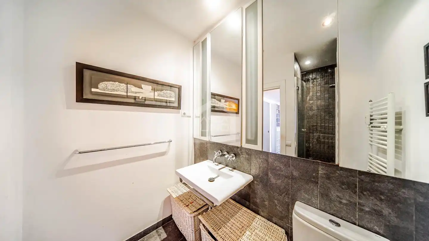Baño de Piso en venta en Madrid con Calefacción y Parquet