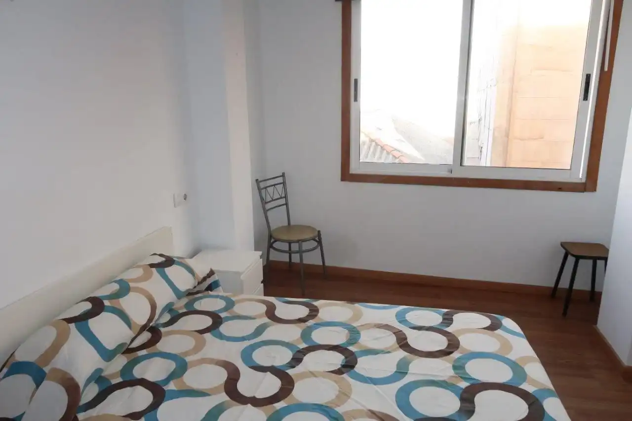Bedroom of Flat for rent in A Coruña Capital   with Parquet flooring and Furnished
