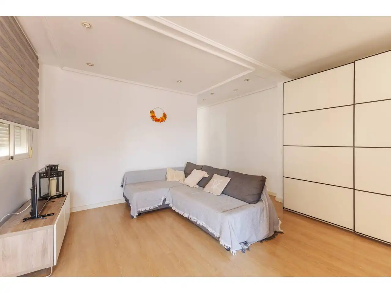 Living room of Attic for sale in Valencia  with Air Conditioner, Parquet flooring and Terrace
