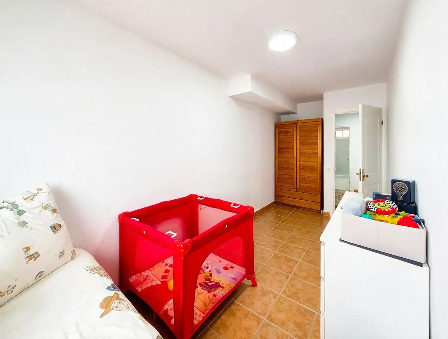 Houses for sale in Arucas  with Private garden, Terrace and Storage room
