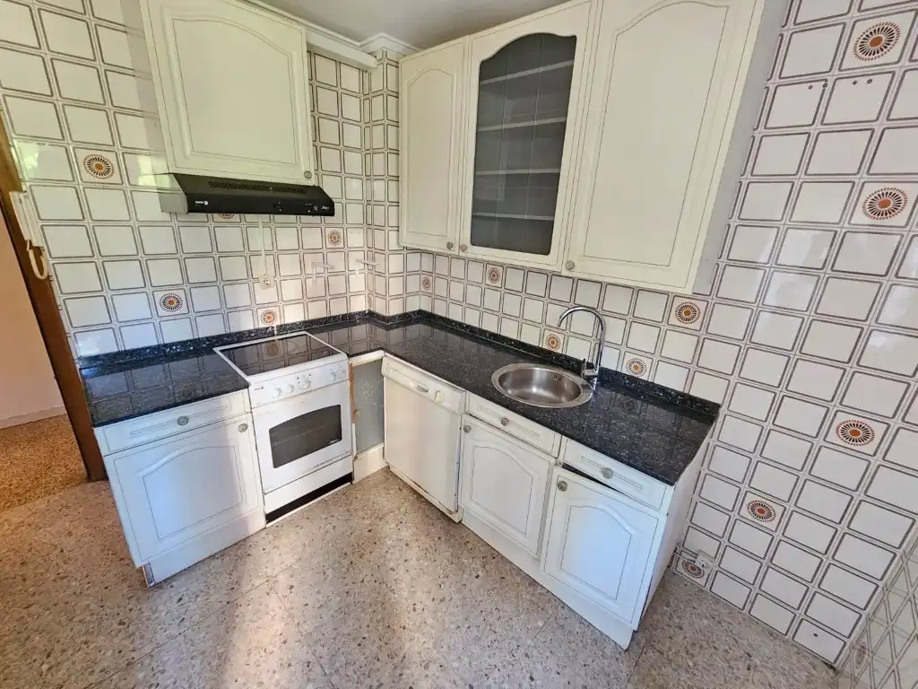Wohnung zum Verkauf in Calle Valdes Salas, imagen 5