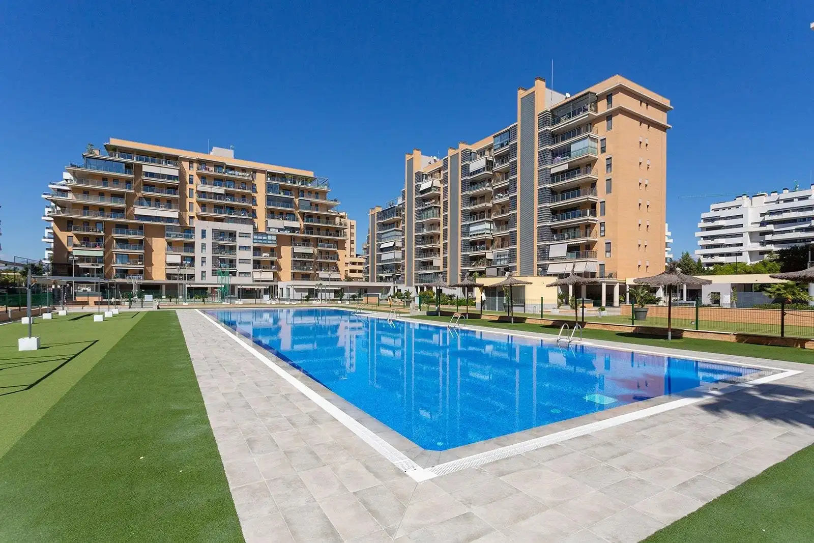Àtic amb piscina en venda a N/A, imagen 49