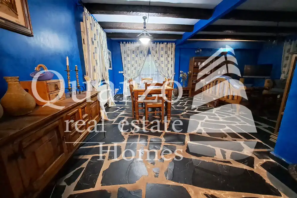Houses for sale in Herrera de Alcántara  with Air Conditioner and Furnished
