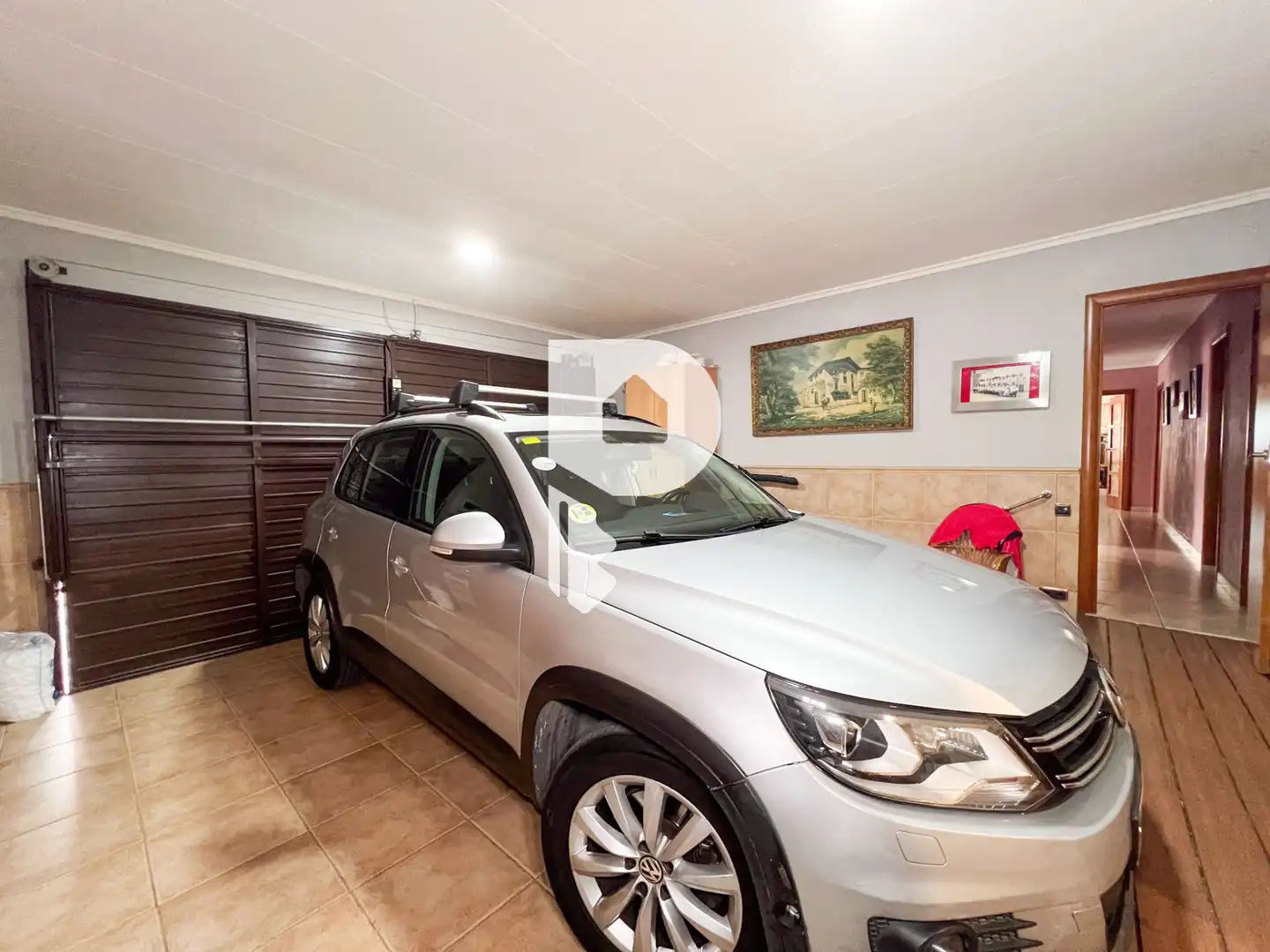 Aparcament de Casa o xalet en venda en Vallirana amb Aire condicionat, Calefacció i Jardí privat