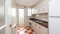 Kitchen of Flat for sale in  Granada Capital