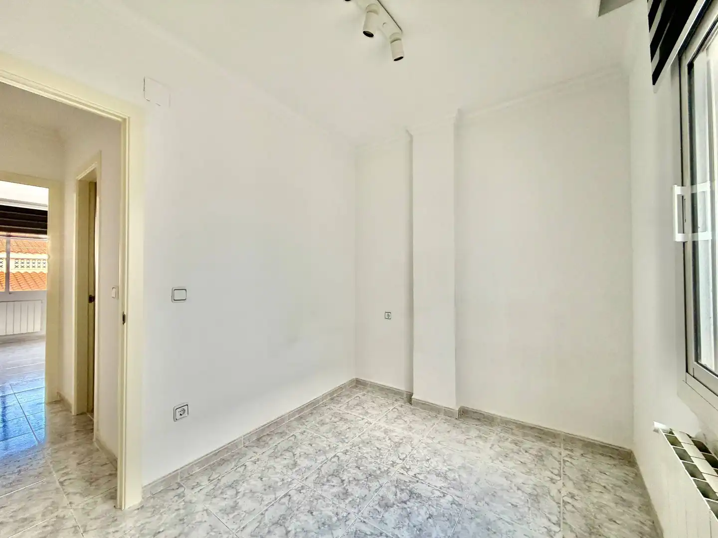 Habitación de Apartamento en venta en Roses con Balcón