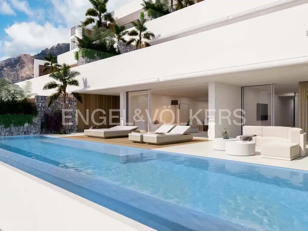 Piscina de Piso en venta en Acantilados de Los Gigantes