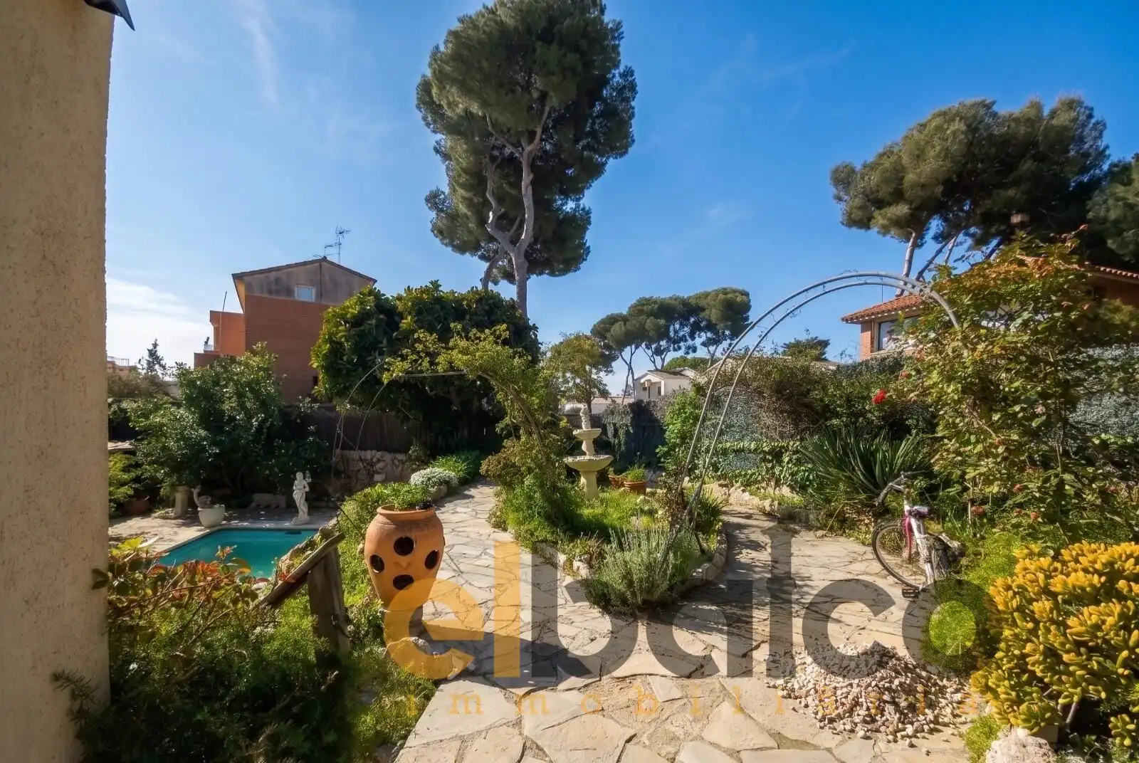 Garden of Houses for sale in Torredembarra  with Air Conditioner, Heating and Private garden