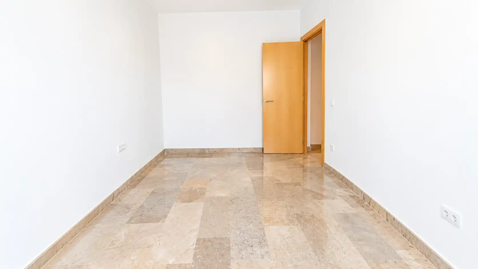 Flat with lift for sale in Lleo 11, imagen 5