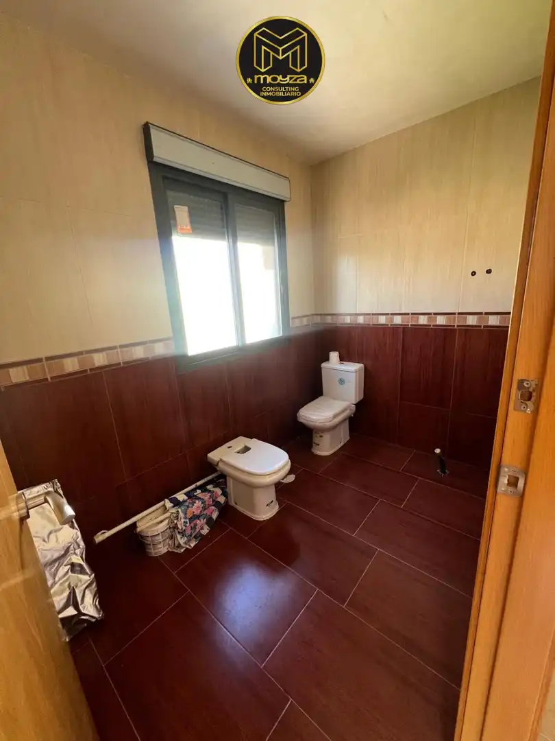 Bathroom of Attic for sale in Huelma  with Terrace
