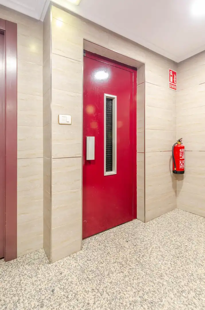 Penthouse with lift for sale in Calle HERMINIO HEVIA CUETOS 2, imagen 30