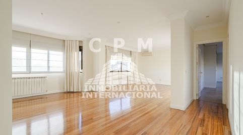 Foto 4 von Wohnung zur Miete in San Juan Bautista, Madrid Capital