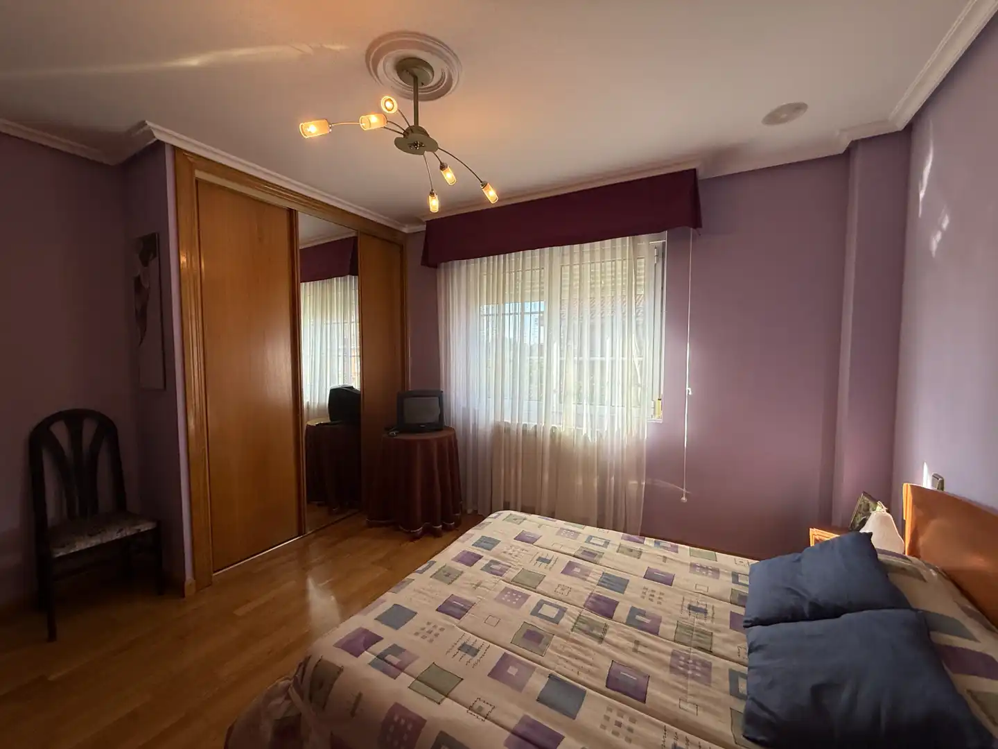 Habitación de Casa o chalet en venta en Carrión de los Condes con Aire acondicionado, Calefacción y Jardín privado
