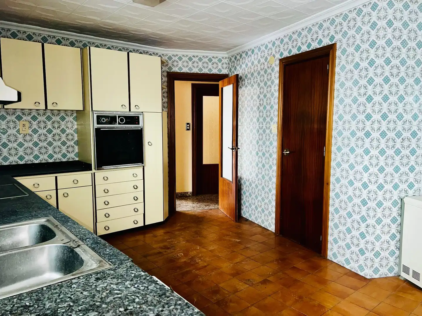 Kitchen of Flat for sale in Biar  with Heating