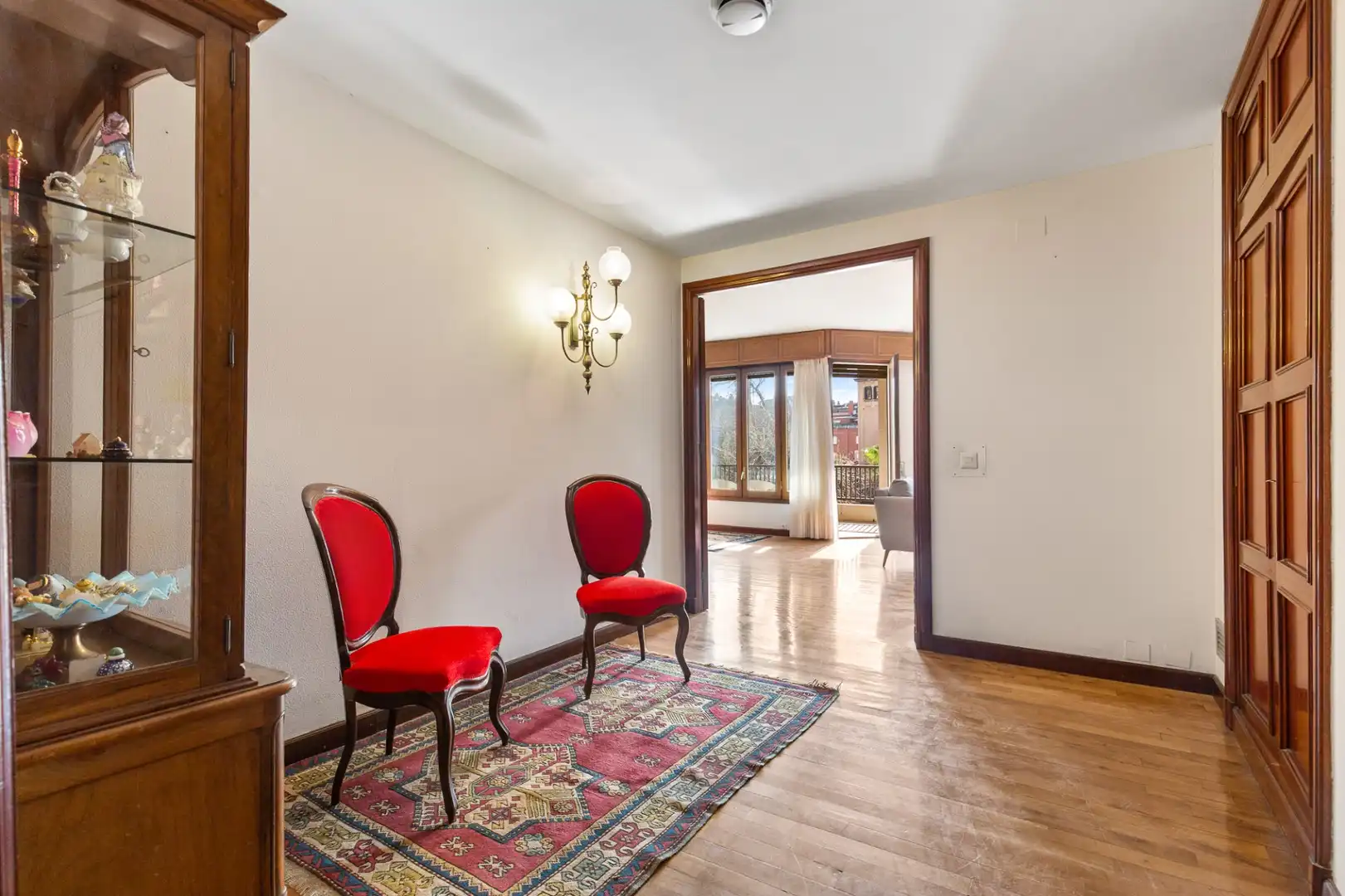 Piso en venta en Barcelona con Calefacción, Terraza y Balcón
