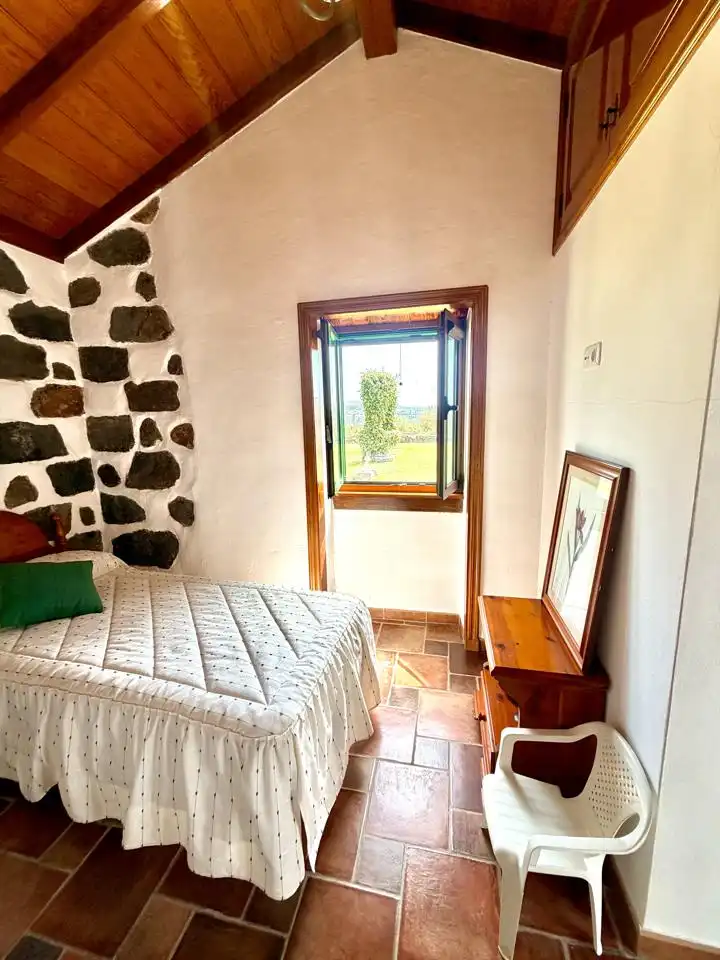 Dormitori de Finca rústica en venda en Adeje amb Jardí privat i Terrassa