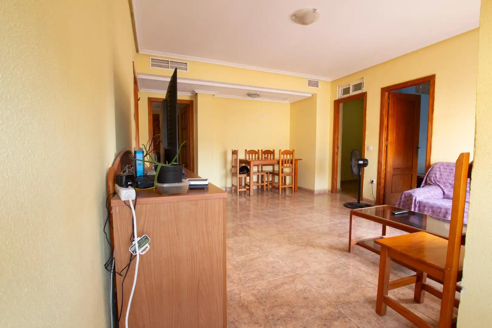 Living room of Flat for sale in Águilas  with Air Conditioner, Furnished and Balcony