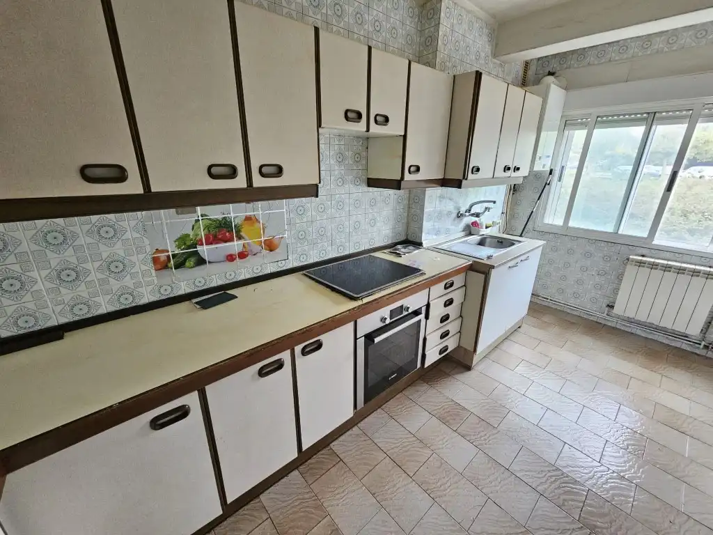 Kitchen of Flat for sale in Castrillón
