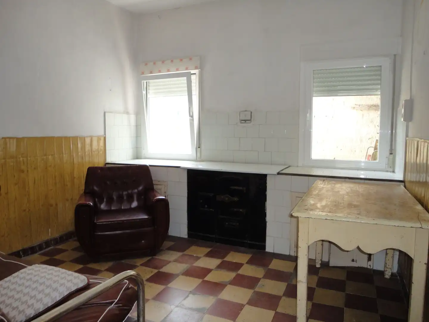 Kitchen of Houses for sale in Pedrajas de San Esteban  with Terrace and Storage room