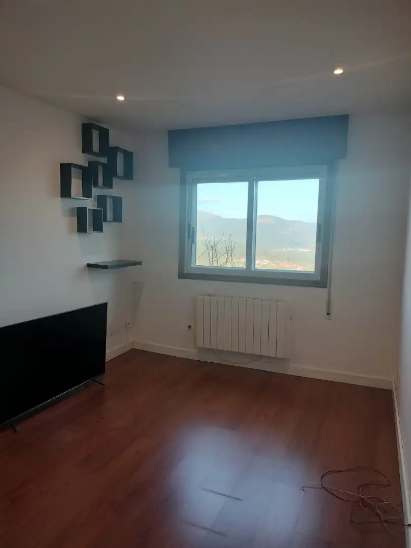 Planta baixa en venda a Mos