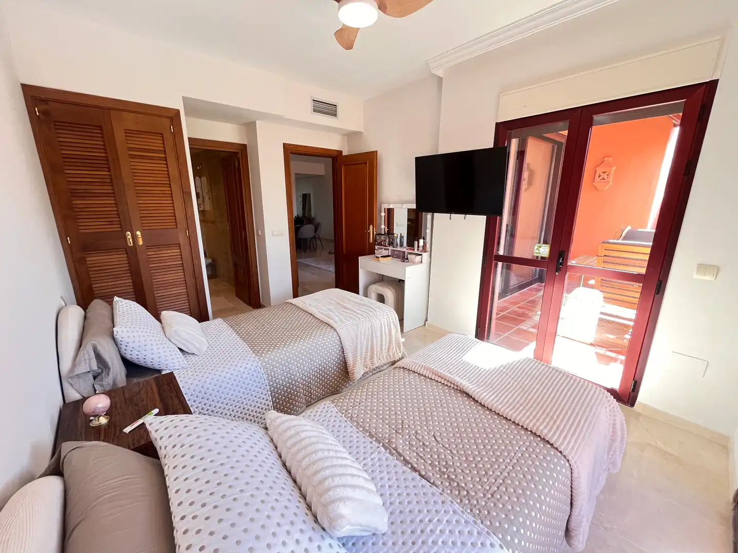 Bedroom of Attic for rent in Marbella  with Air Conditioner, Heating and Terrace