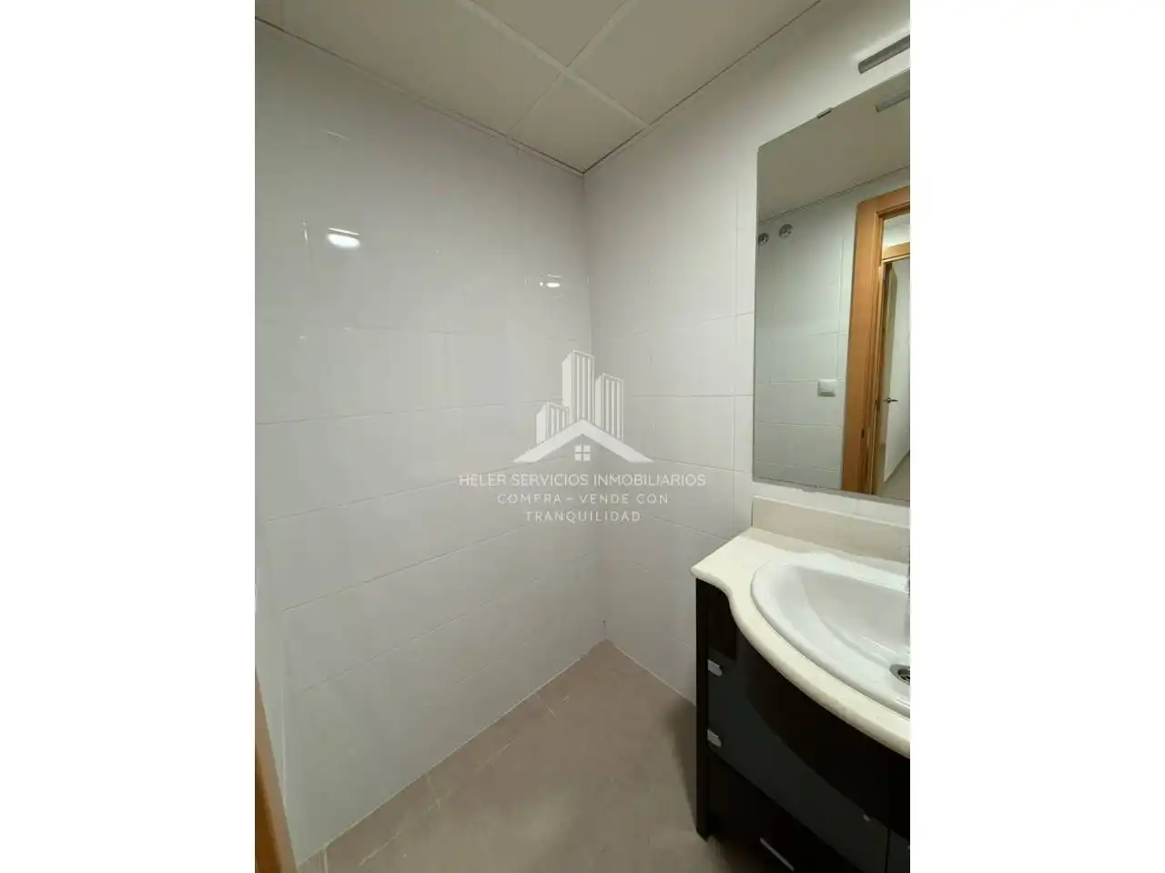 Baño de Piso de alquiler en Cabanes con Aire acondicionado, Calefacción y Trastero