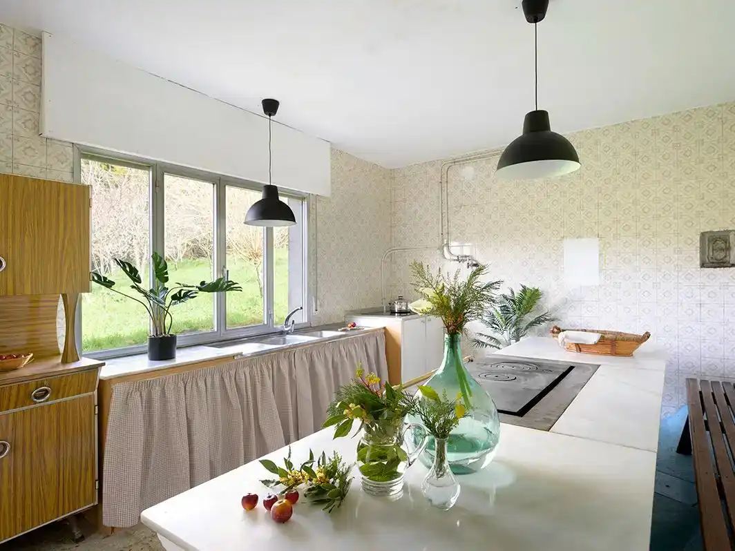 Cocina de Piso en venta en Vila de Cruces con Jardín privado, Trastero y Amueblado