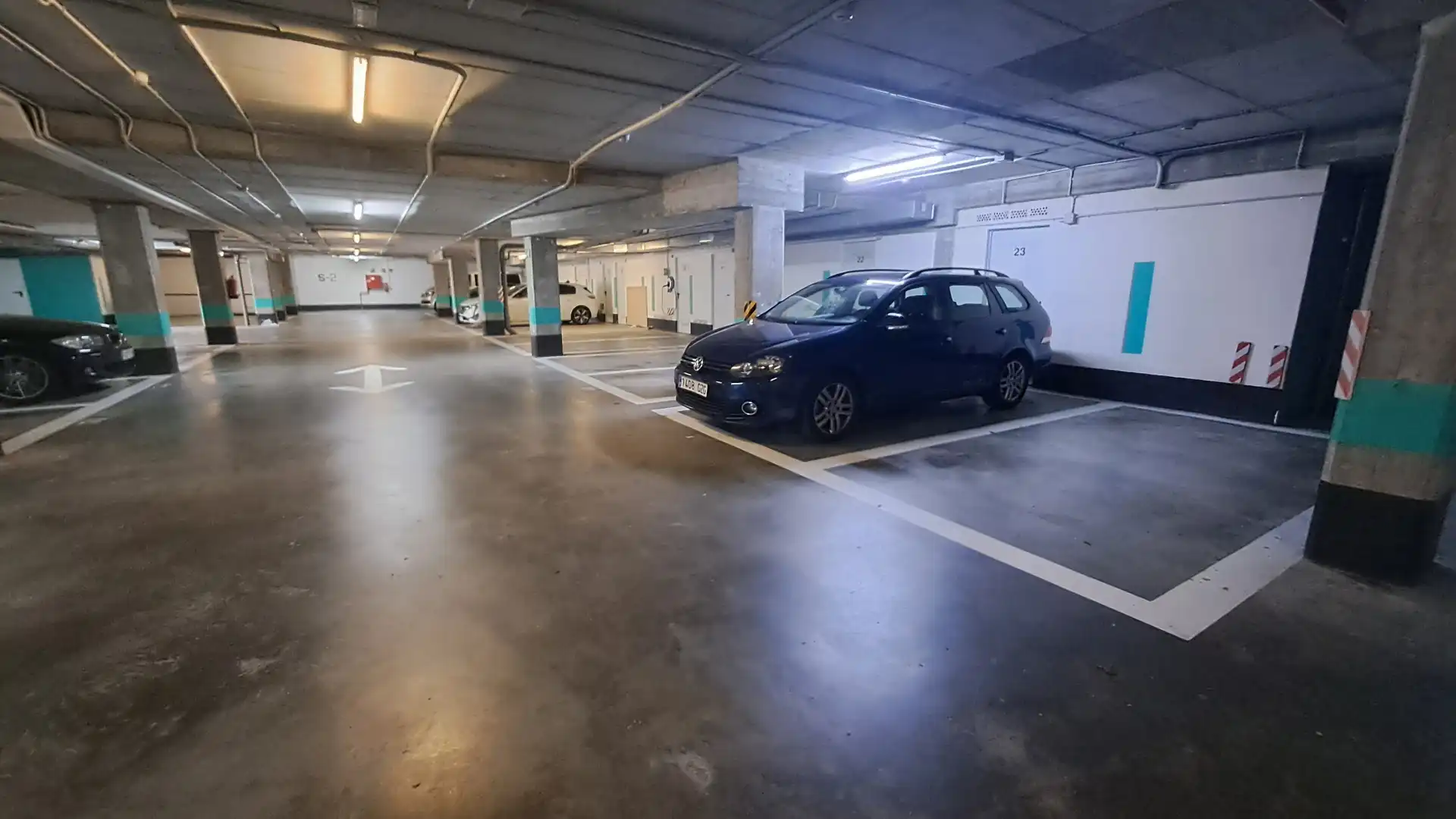 Parking de Piso en venta en Bilbao  con Calefacción, Trastero y Horno