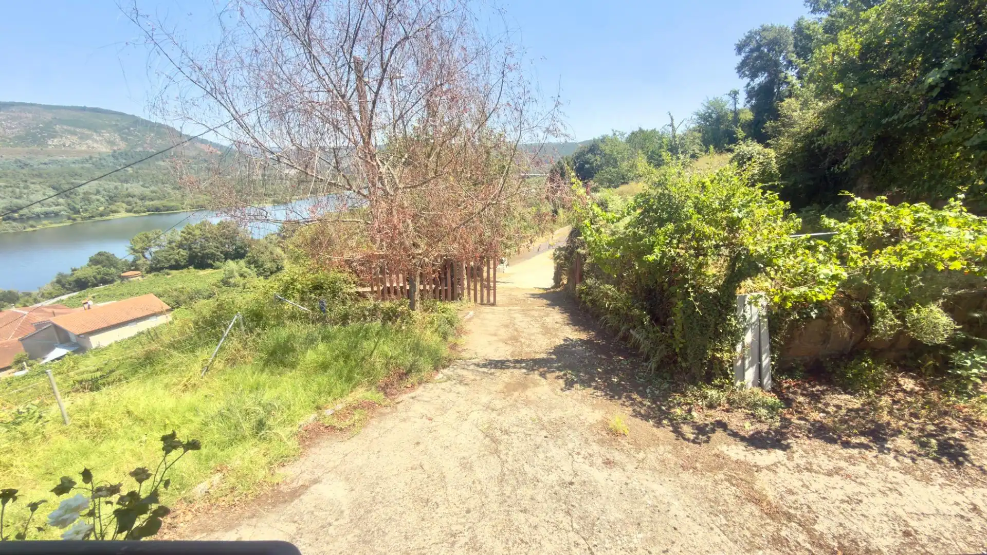 Finca rústica en venda en Castrelo de Miño amb Jardí privat, Terrassa i Moblat