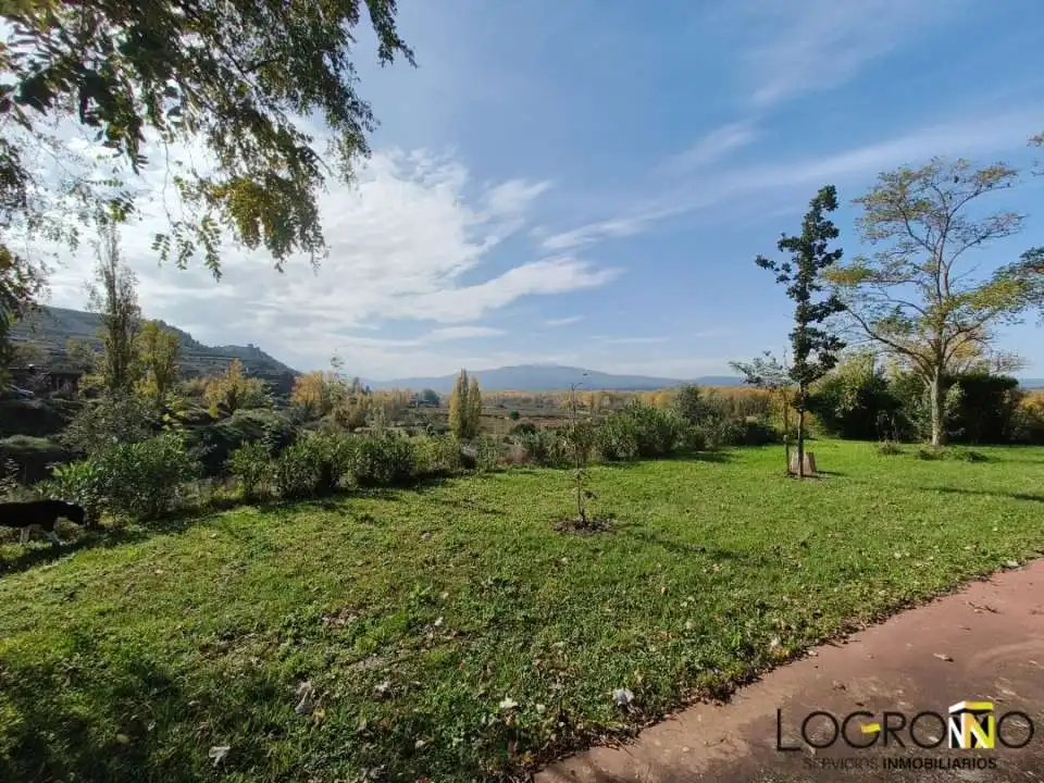 Casa o xalet en venda a Alberite