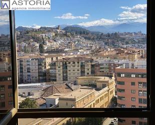 Vista exterior de Pis de lloguer en  Granada Capital amb Aire condicionat