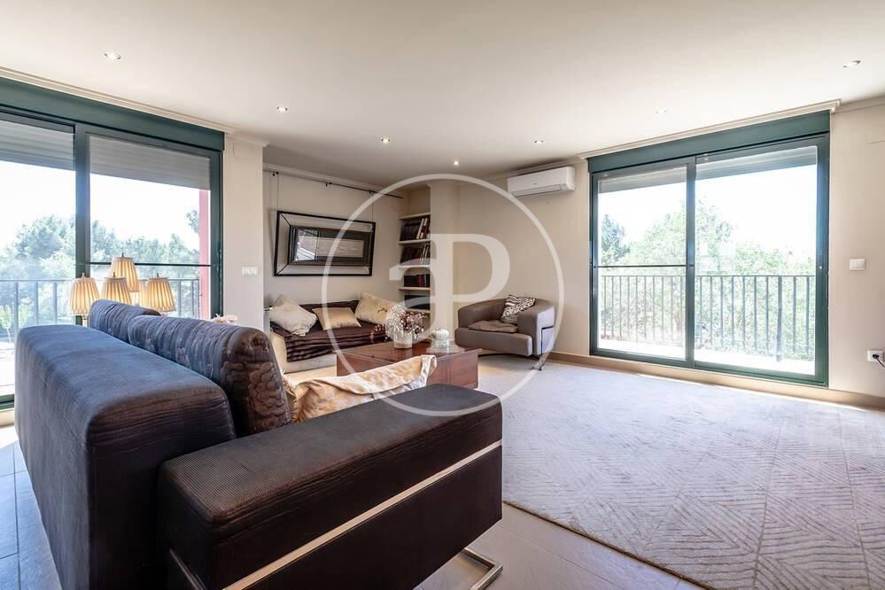 Living room of Country house for sale in Torrent  with Air Conditioner, Heating and Private garden