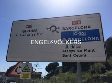 Industriegrundstück zum Verkauf in Victoria - Les Vil·les - Canyadell