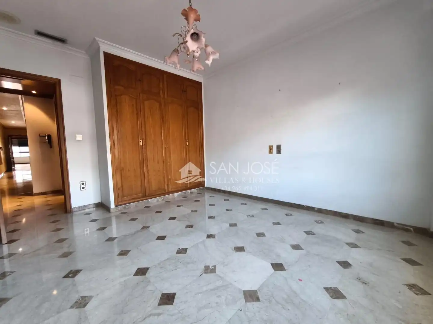 Habitación de Piso en venta en Novelda con Aire acondicionado y Terraza