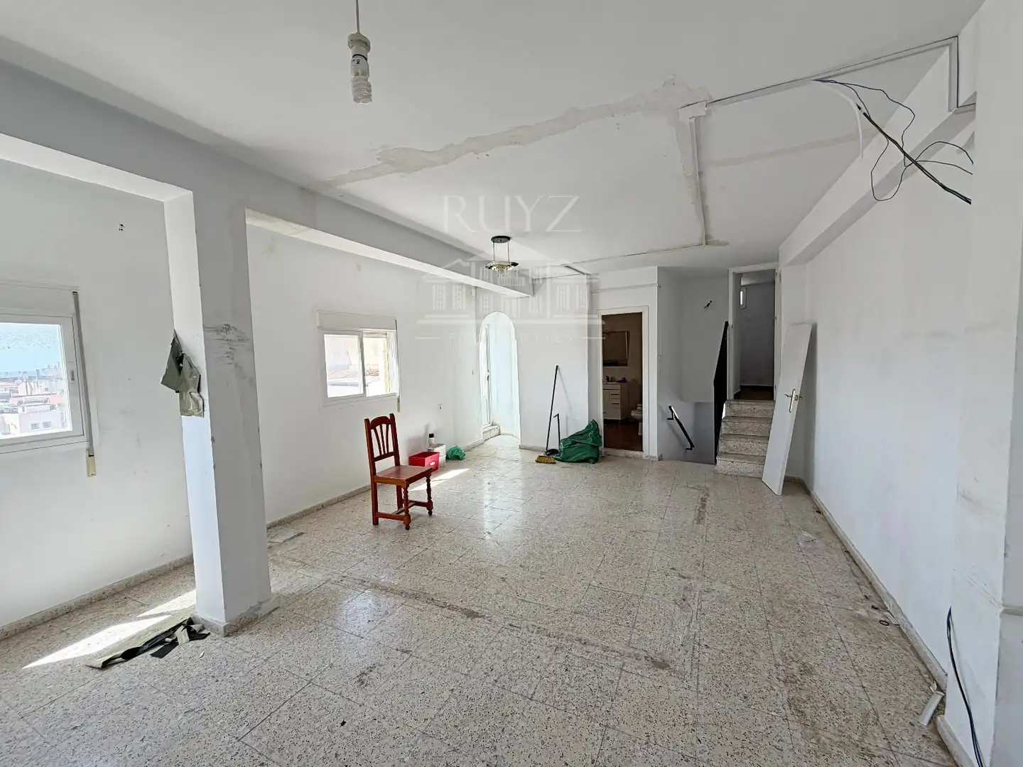 Haus oder Chalet zum Verkauf in Motril mit Terrasse und Balkon