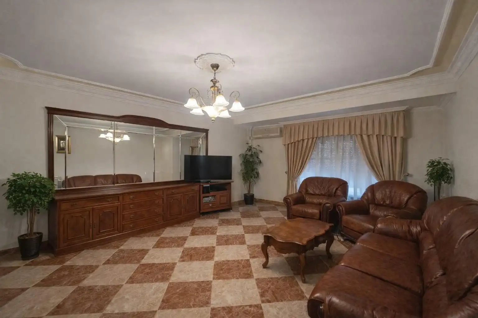 Living room of Houses for sale in Plasencia  with Air Conditioner, Terrace and Storage room