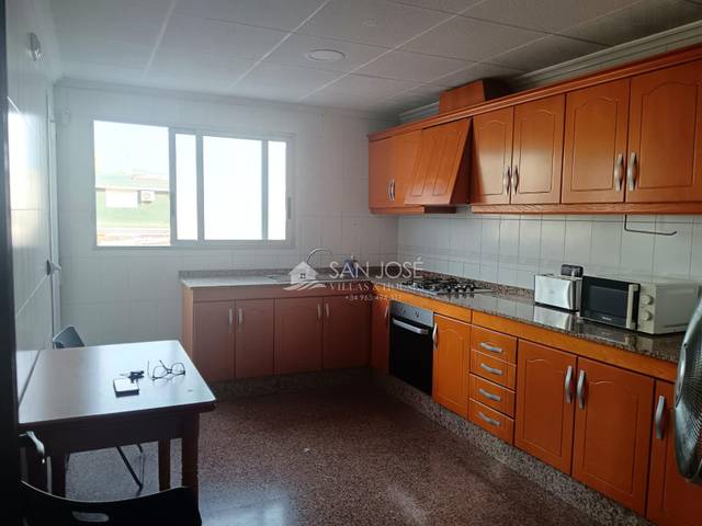 Piso en Alquiler en La Coca - La Nia - Vistahermosa