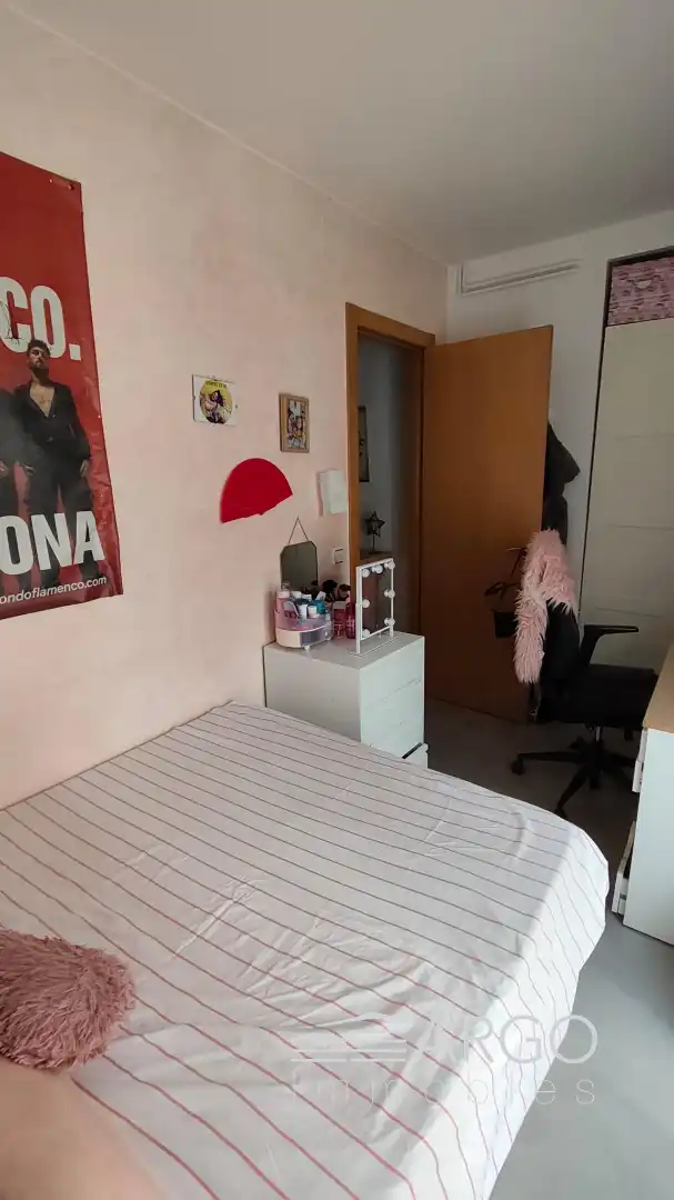 Habitación de Piso en venta en Rubí con Aire acondicionado, Calefacción y Terraza