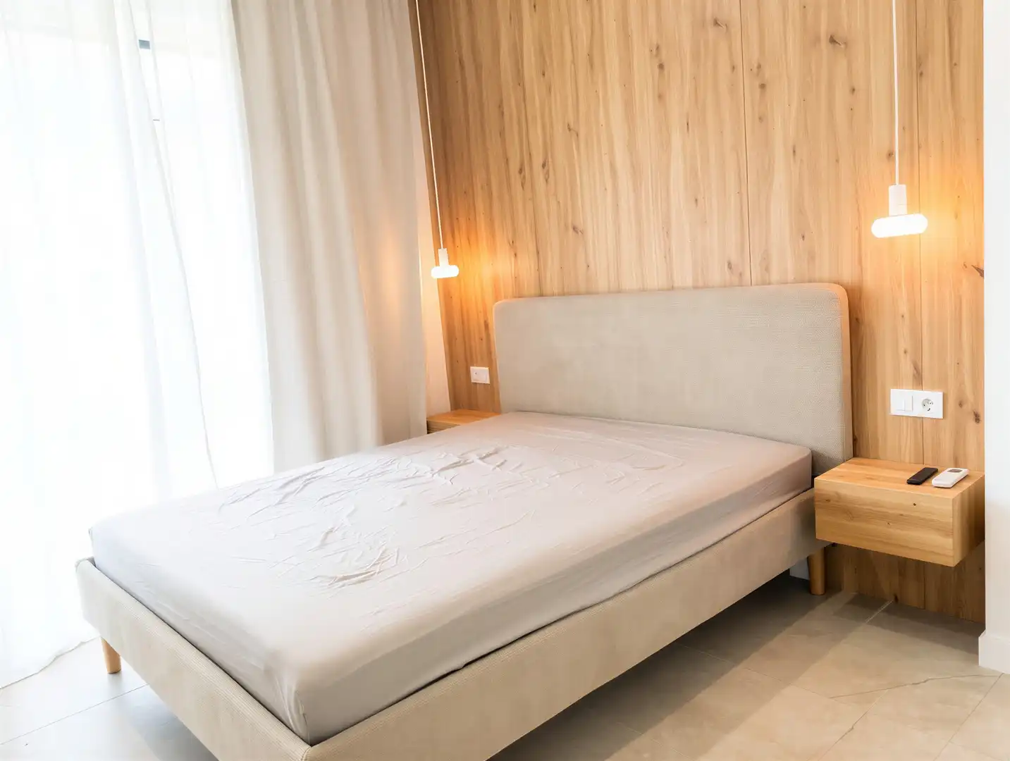 Habitación de Planta baja en venta en Alicante / Alacant con Alarma