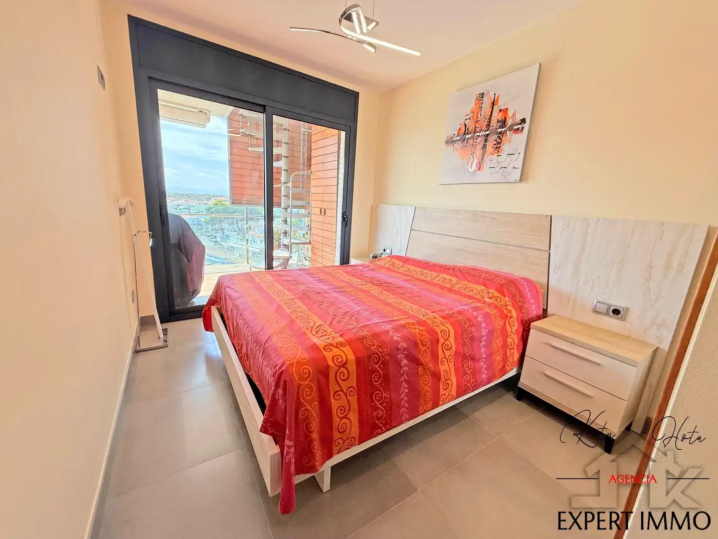 Habitación de Apartamento en venta en Roses con Aire acondicionado, Calefacción y Terraza