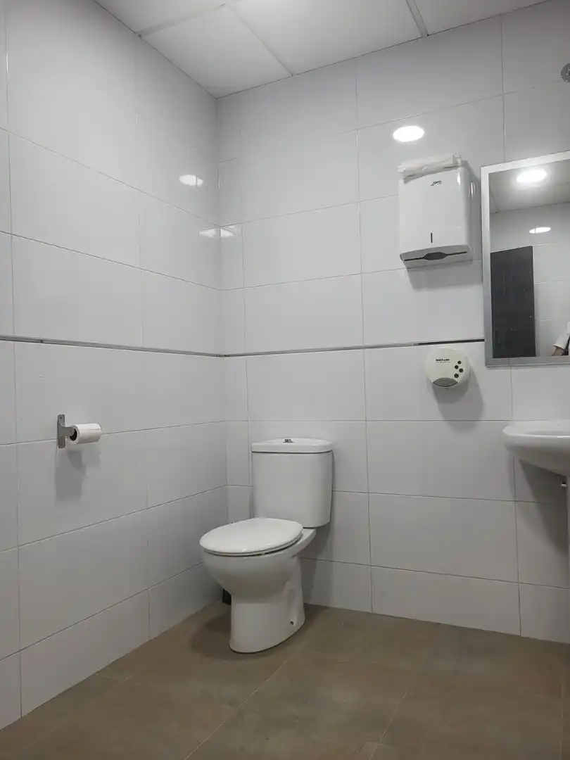 Local comercial en alquiler en de Rafael Alberti, imagen 25