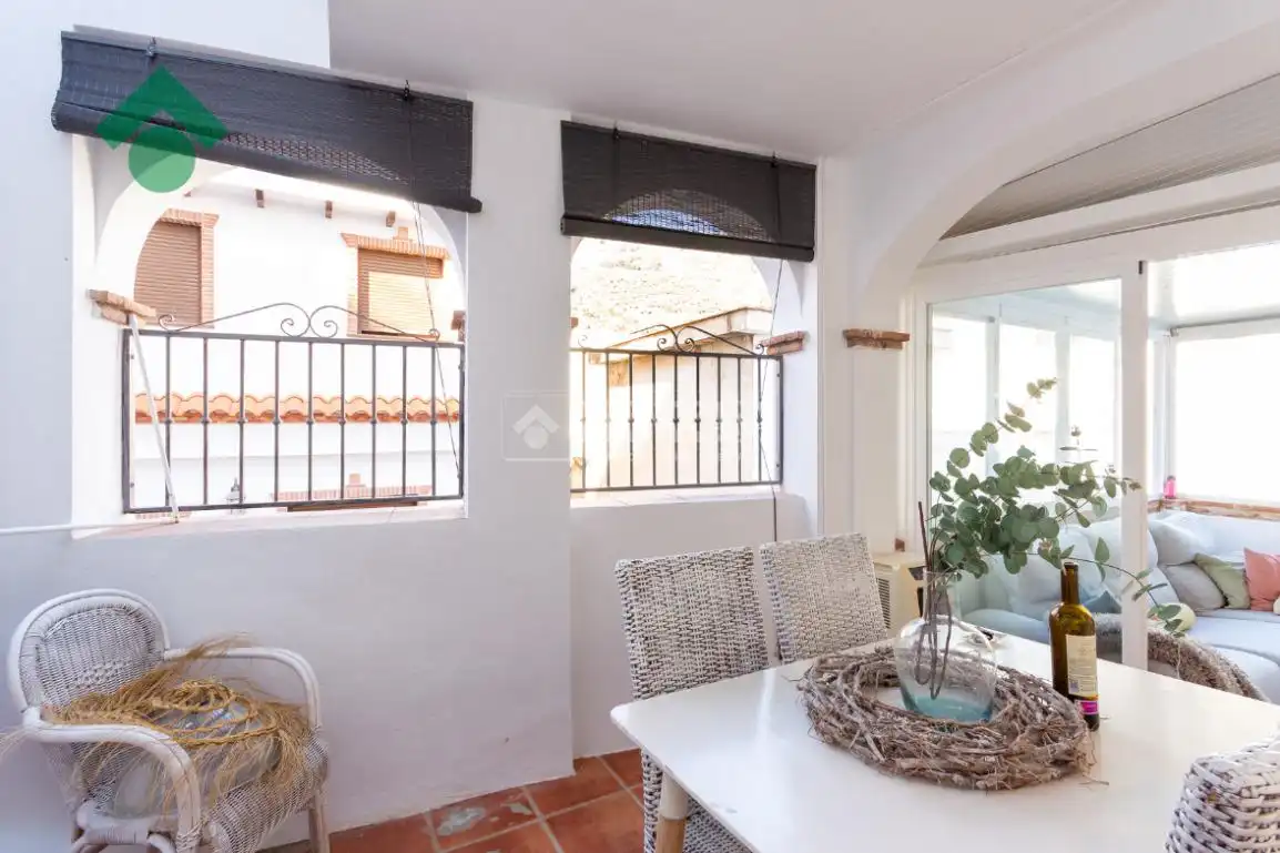 Terrassa de Casa adosada en venda en Jete amb Balcó