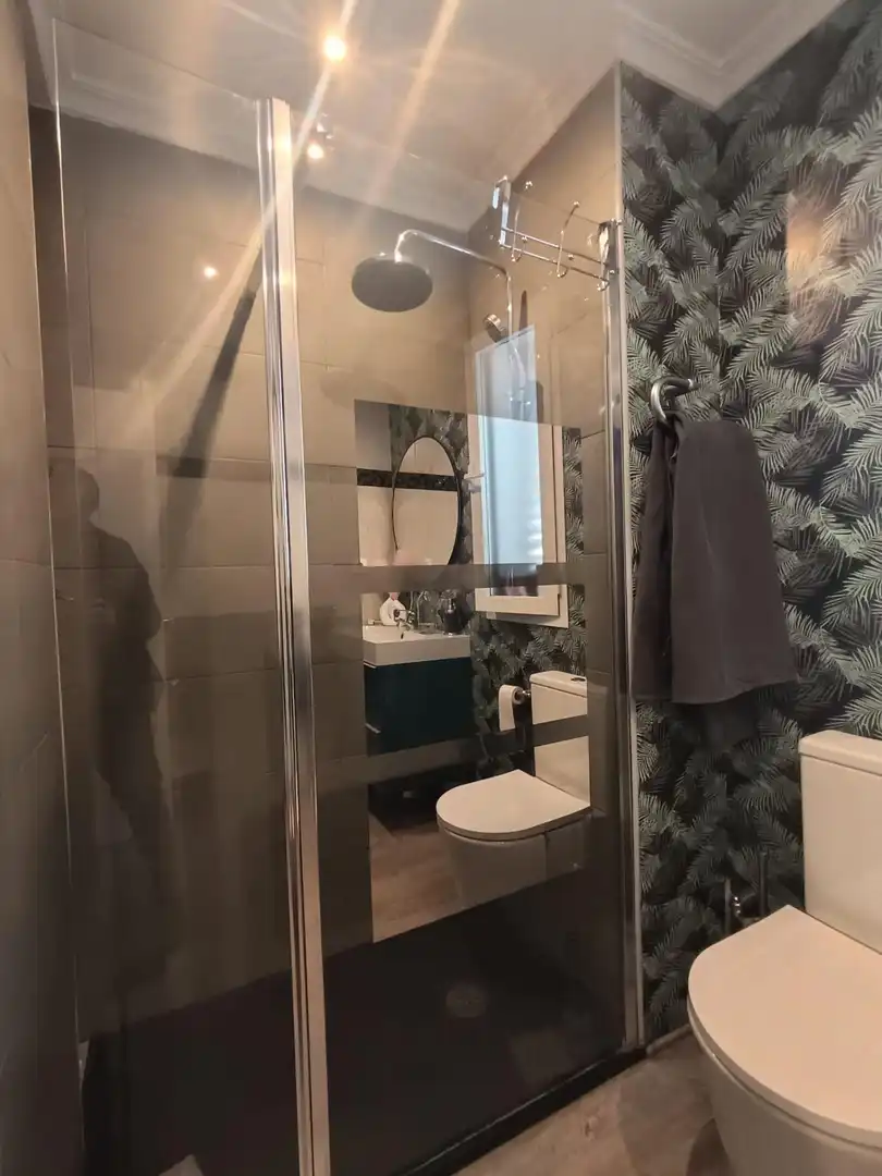 Bathroom of Duplexes for sale in Sevilla  with Air Conditioner and Community pool