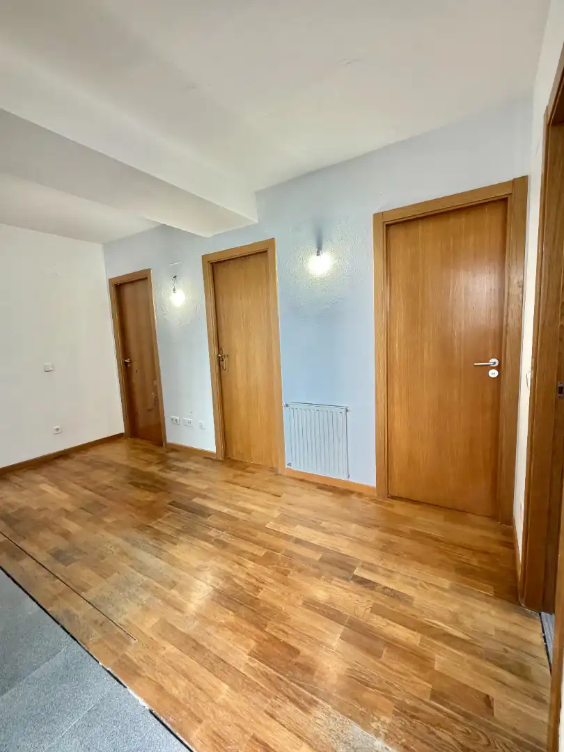 Piso en venta en Madrid con Calefacción y Trastero
