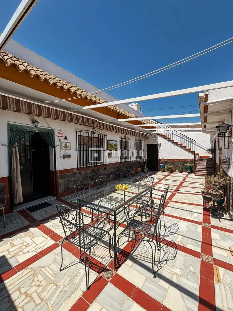 Terraza de Casa o chalet en venta en Mairena del Aljarafe con Aire acondicionado, Trastero y Alarma